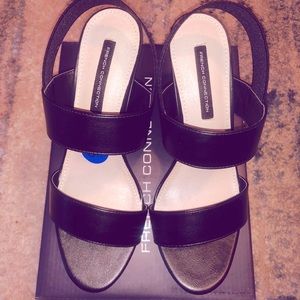 3.5” Heeled Sandals Black New 
Open toe
Slingback